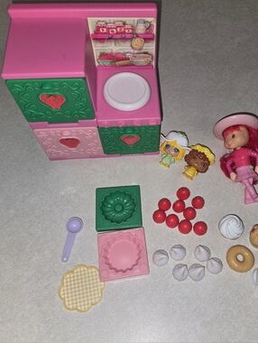 Strawberry Shortcake Toy Bundle